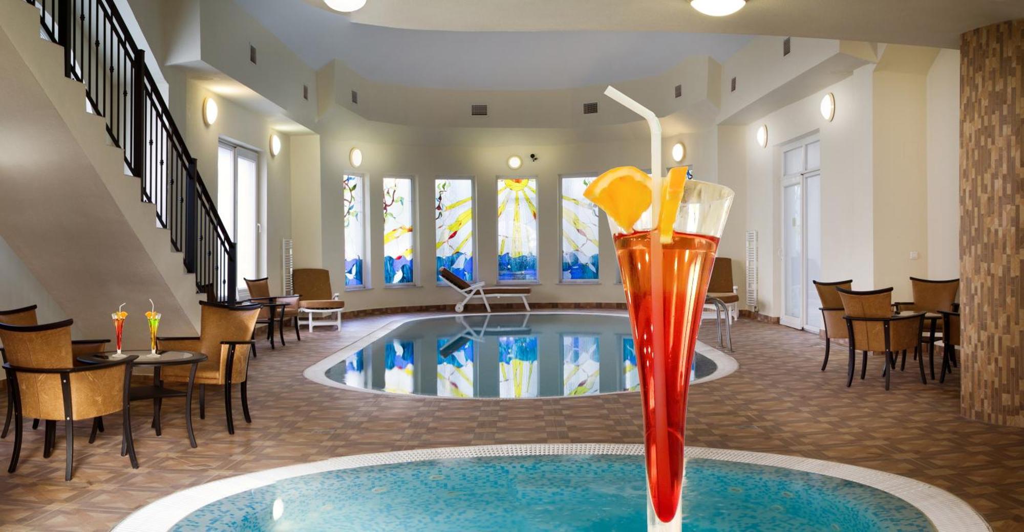 Hotel Central Nyíregyháza المظهر الخارجي الصورة