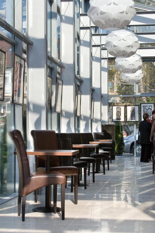 Hotel Central Nyíregyháza المظهر الخارجي الصورة